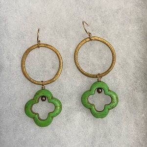 Adorable green and gold clover earrings